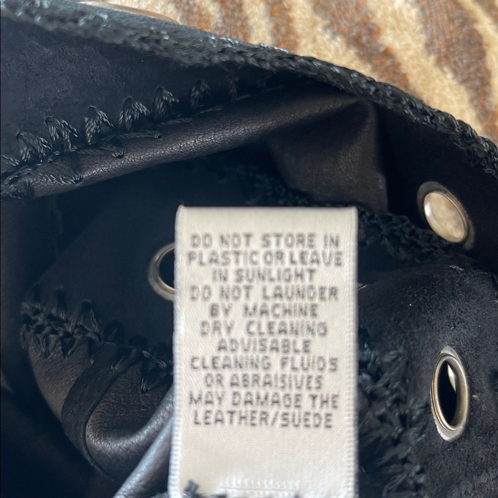 Cache Black Suede Women's Jacket with Eyelet Detailing - Picture 12 of 13